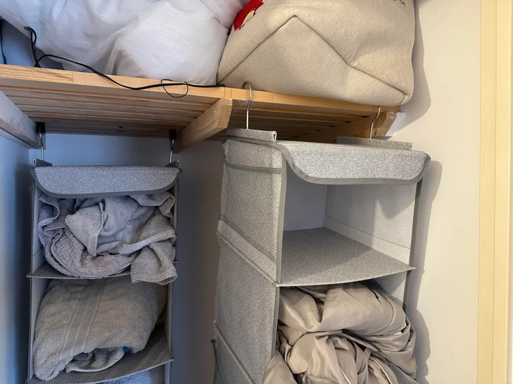 Hanging Storage Shelves V0 Fnhxa5v0wrnd1