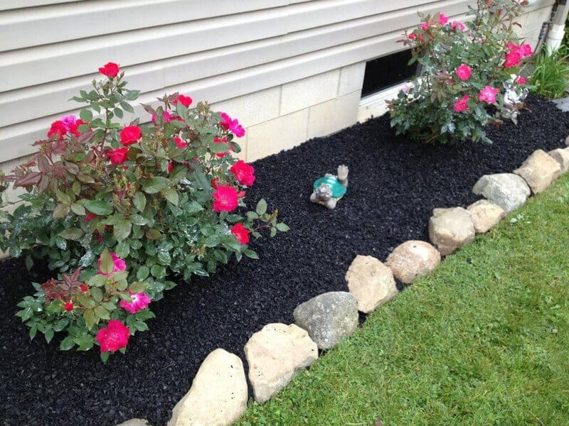 Mulch Flower Bed