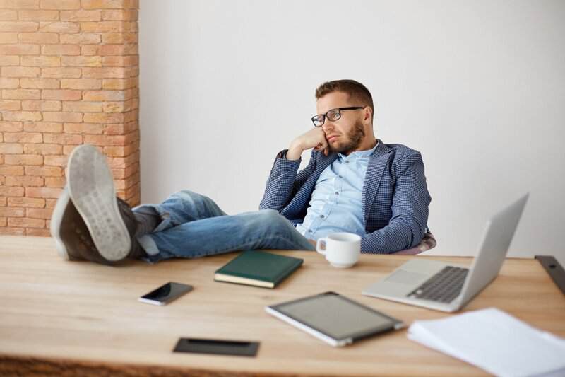 30 Office Personalities That Make Work… Interesting