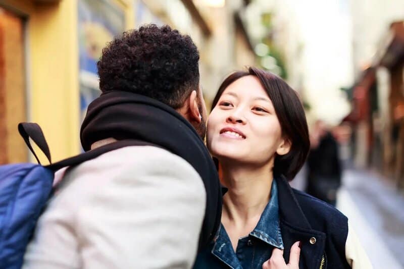 30 Etiquette Rules That Are Trickier Than They Seem