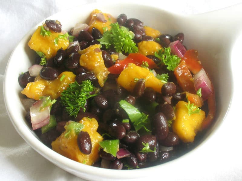 Black bean mango salad2