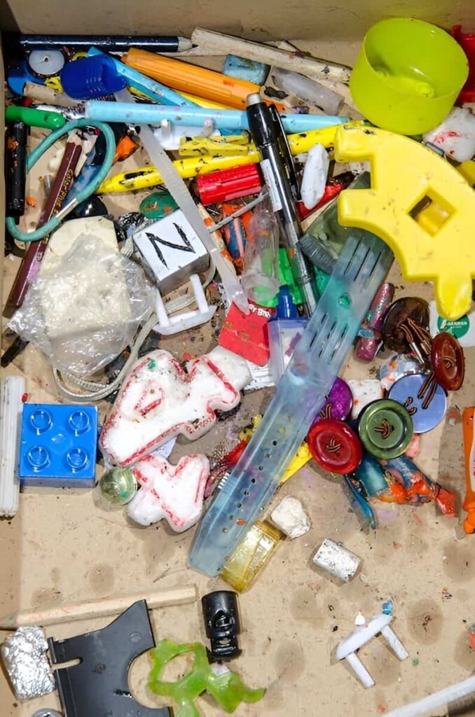 Jumble of miscellaneous household items