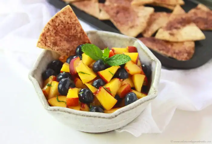 Peach blueberry salsa1