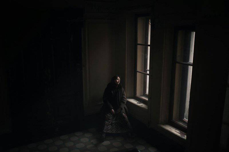 11. Emotional Ambiance Shifts