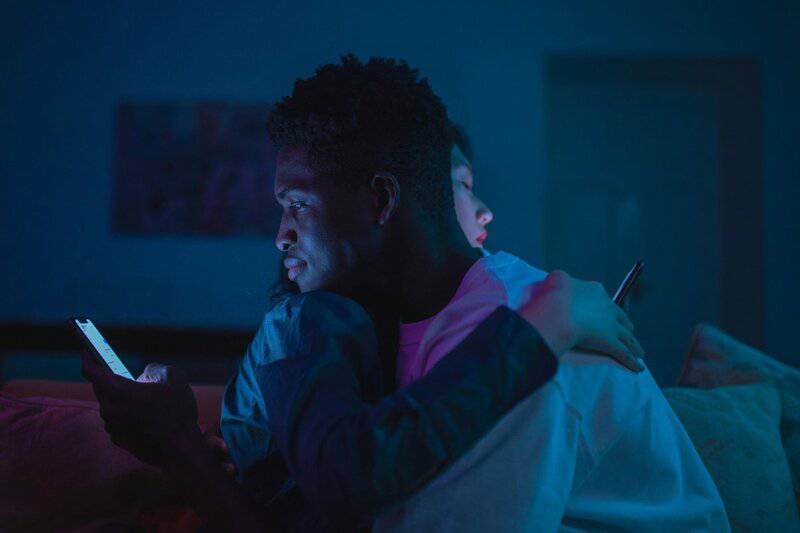 18. Constant Phone Distraction