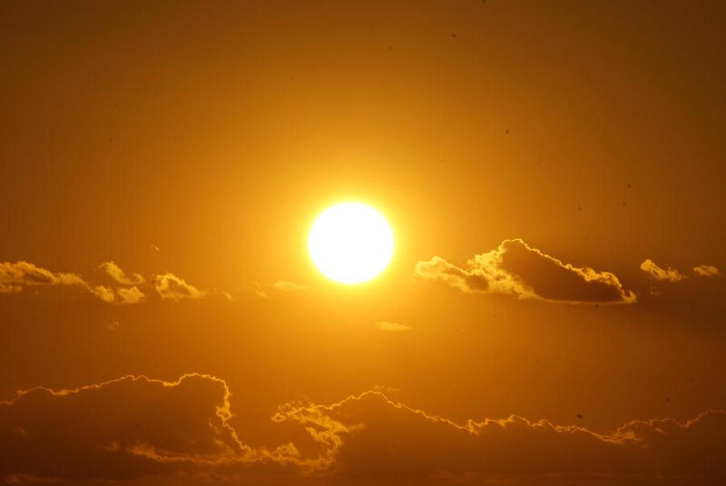 The shining sun by edsousa